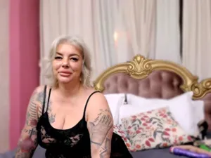 HotMommaMila foto